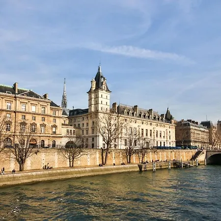 Séguier Proche Seine Paris